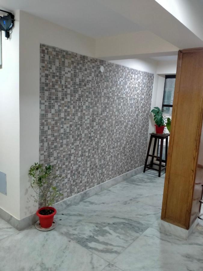 Oyo 12370 Royal Sarava Hotel Darjeeling  Exterior photo